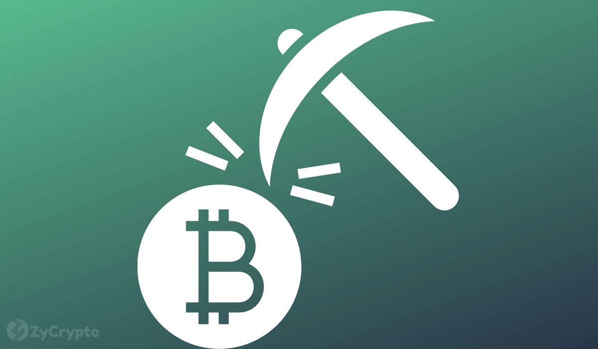 Bitdeer Switches from Selling Mining Rigs to Mining BTC, Cites Bitcoin Halving, Low Hashrate, 30% Price Drop