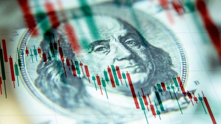 Goldman Flags Major Dollar Slide as Tariffs Hit US Growth and Trust